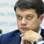 Спикер Рады повторно заболел COVID-19 — РИА Новости, 10.09.2021