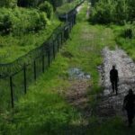 В Минске оценили ситуацию с нелегальными мигрантами на границе — РИА Новости, 03.09.2021