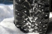 Авито: спрос на зимние шины в России достиг сезонного пика