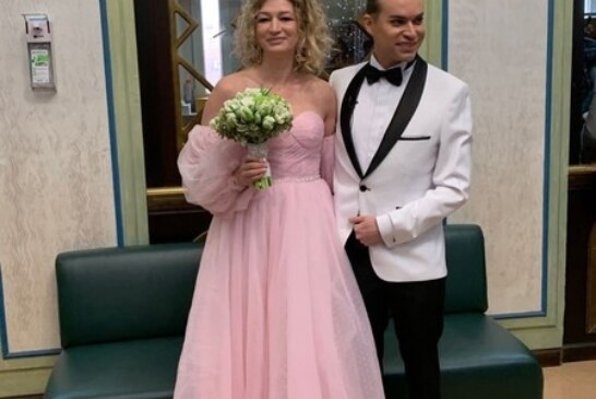 Гоген Солнцев играет свадьбу с дочерью бывшей жены: репортаж | Корреспондент