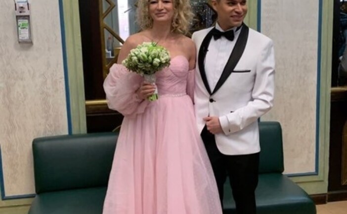 Гоген Солнцев играет свадьбу с дочерью бывшей жены: репортаж | Корреспондент