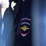 В Петербурге мужчина с «гранатой» напал на букмекерскую контору — РИА Новости, 13.10.2021