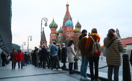 «Неделя народного единства»: Какое «спасибо» услышит Кремль от людей за нерабочие дни