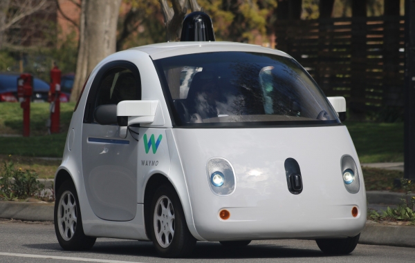 Такси без таксиста: Geely и Google совместно разработали беспилотный компактвэн